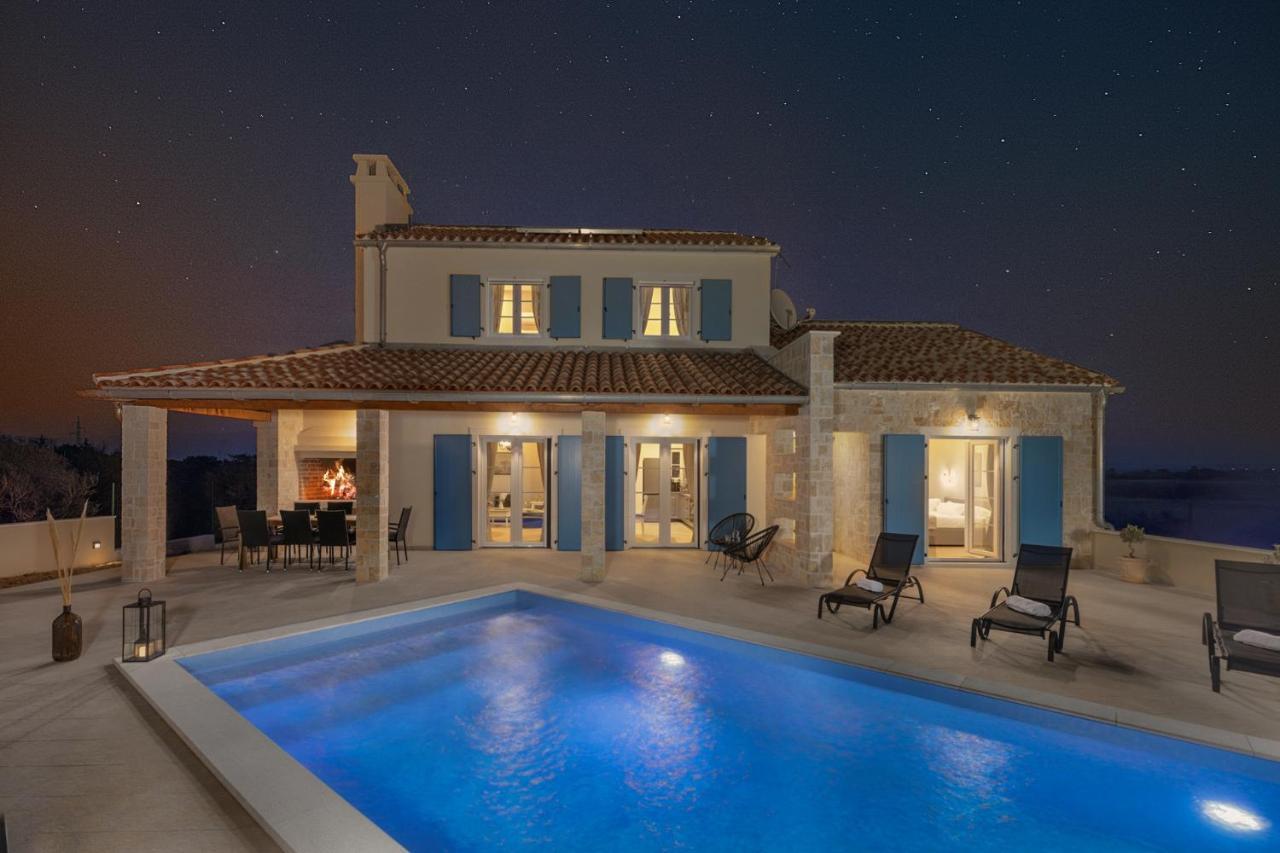 Villa Mediterra Prima Nin Buitenkant foto