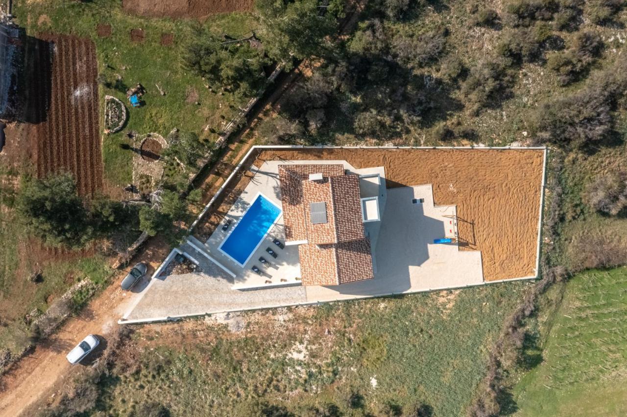 Villa Mediterra Prima Nin Buitenkant foto