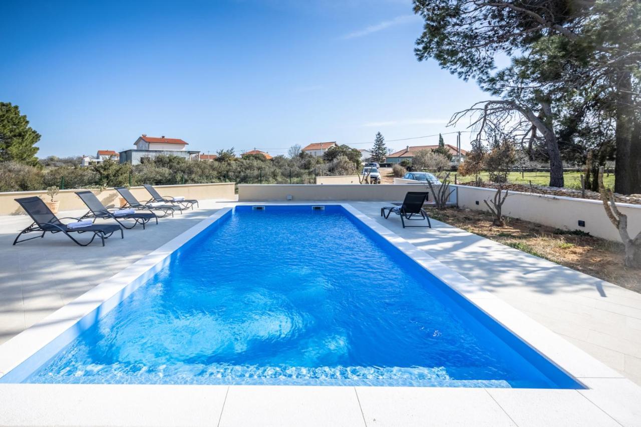 Villa Mediterra Prima Nin Buitenkant foto